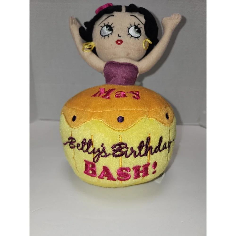 2013 Betty Boop May Birthday Bash‎ Plush Cake